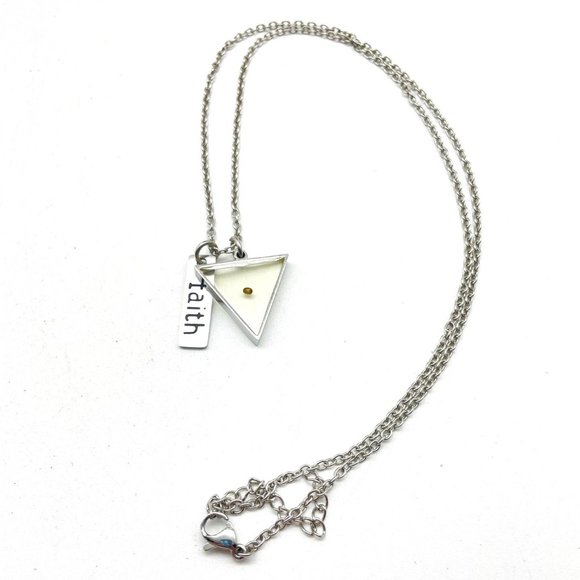 Acrylic Triangle Faith Charm Necklace Silver Tone Mustard Seed Christian Prayer - Picture 1 of 6